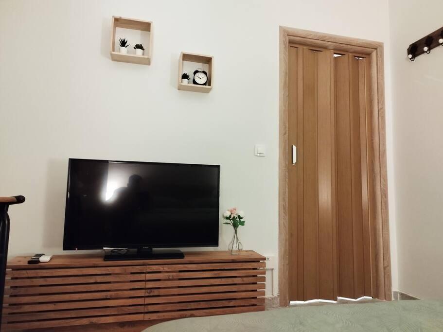 Marinos Central Suite Alexandroupolis Exteriör bild